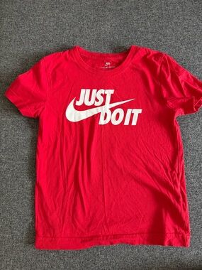 Nike Red 'Just Do It' Short Sleeve Tee